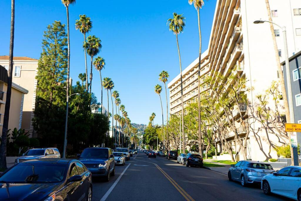 Luxury Beverly Hills Apartment Лос-Анджелес Экстерьер фото